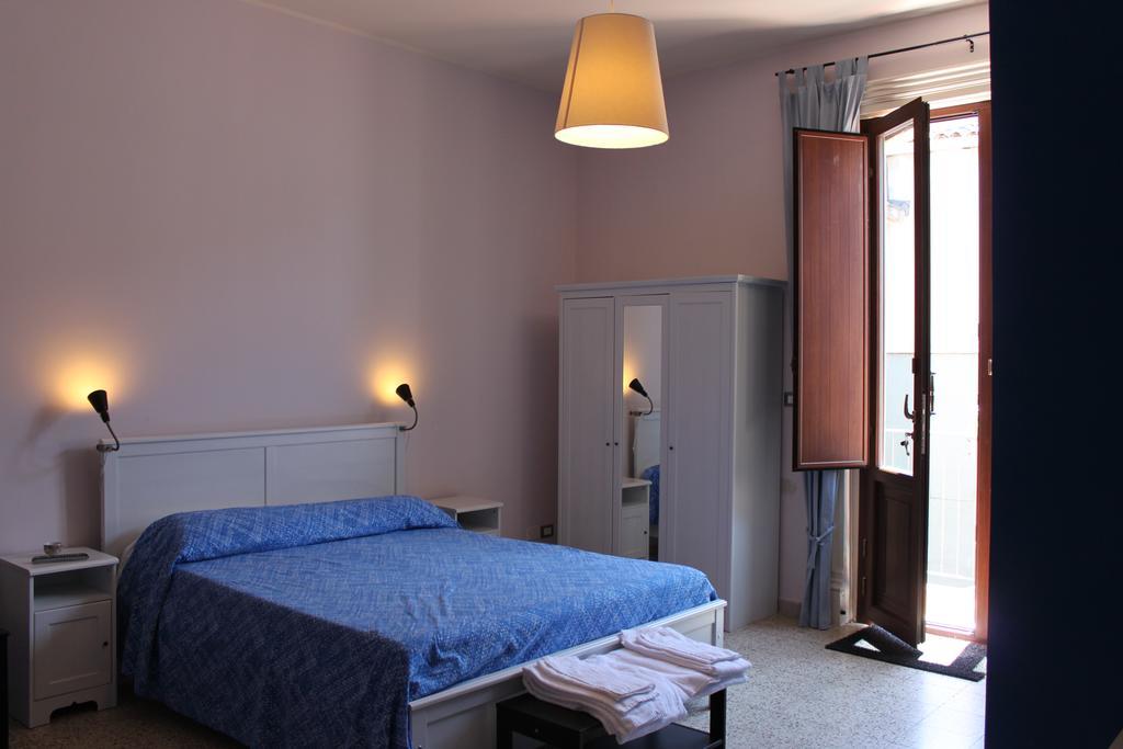 B&B Etna Akme Nicolosi Bilik gambar