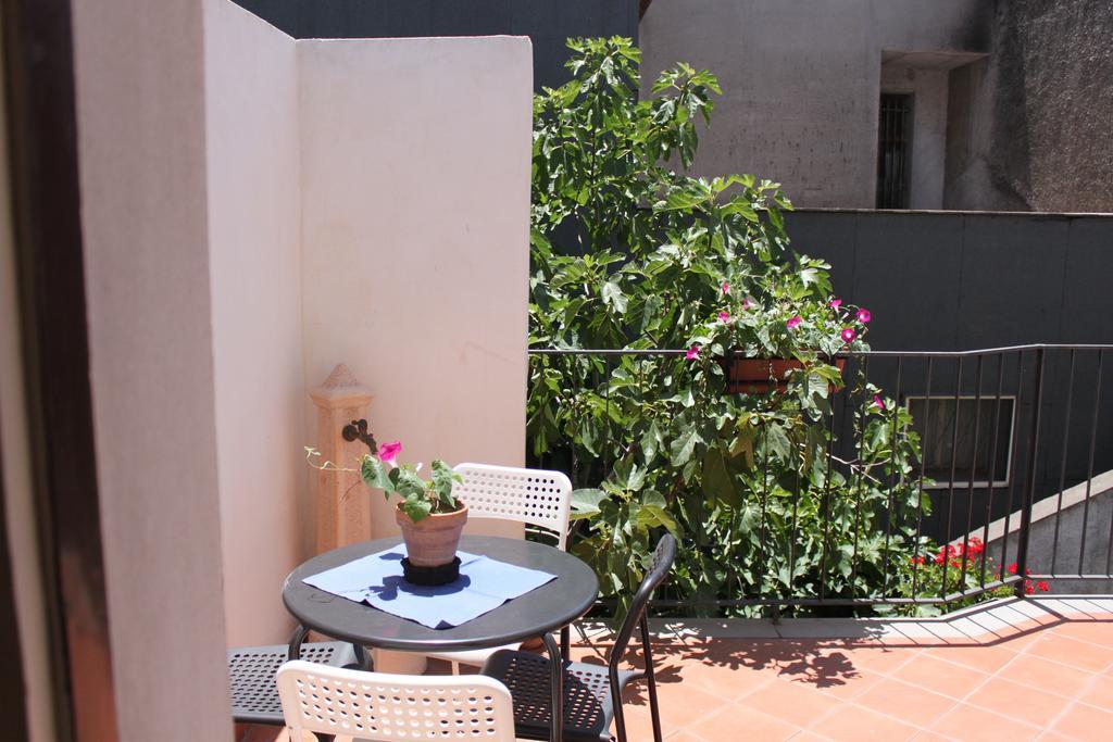 B&B Etna Akme Nicolosi Luaran gambar